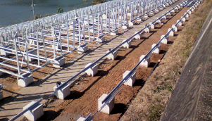 ソーラーパネル基礎工事3の画像が表示されています。